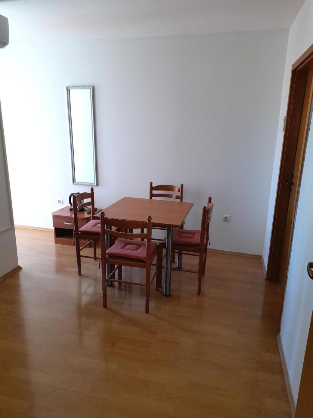 Apartments Nikolas Vodice Exterior foto
