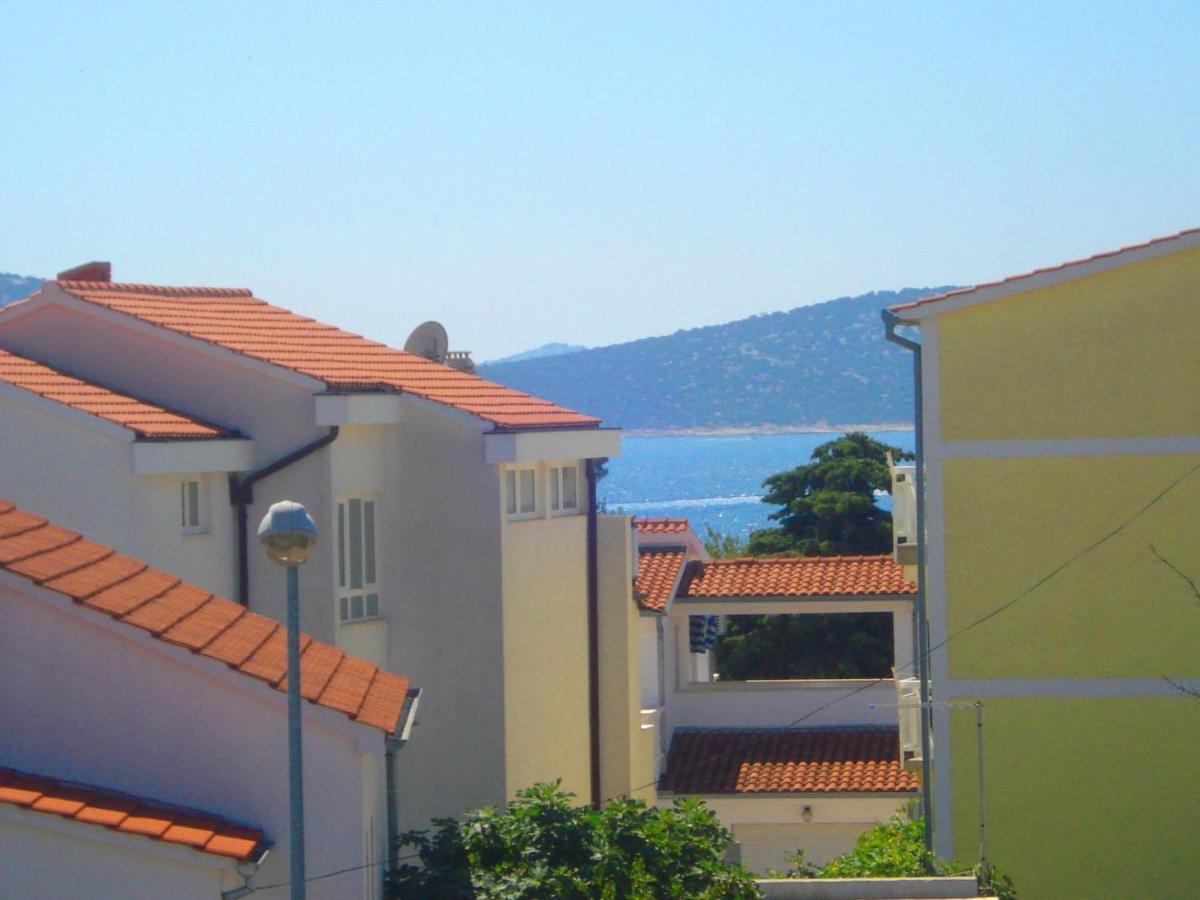 Apartments Nikolas Vodice Zimmer foto